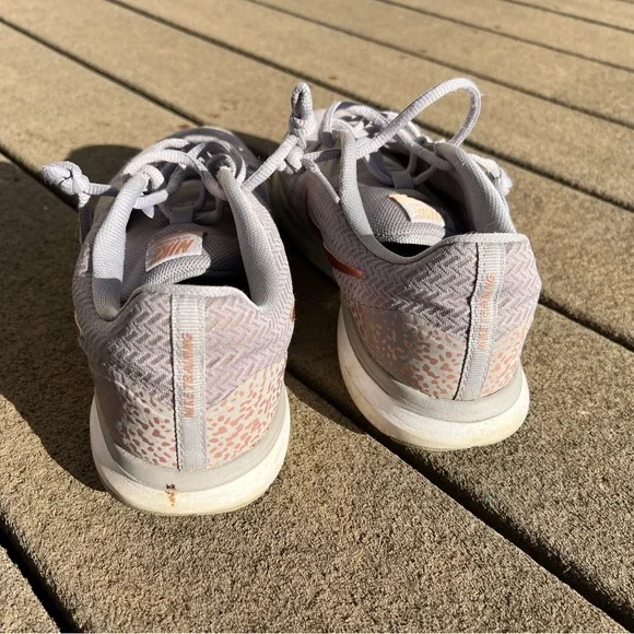 Women’s Nike in season TR7 size 9.5 - Picture 5 of 7